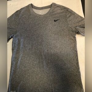 Nike Short Sleeve Tee, Size Large, Color Gray